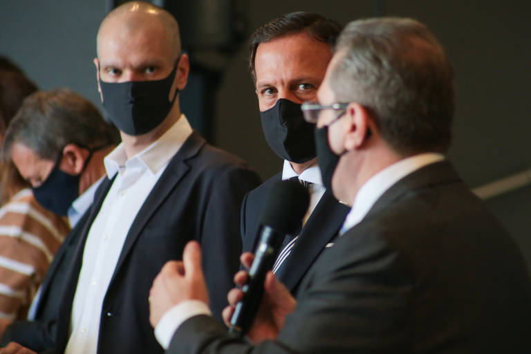 Bruno Covas em coletiva de imprensa que anunciou os novos critérios para o Plano São Paulo de retomada econômica e enfrentamento ao coronavírus