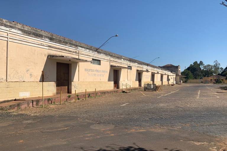 Estação ferroviária de Batatais, que foi inaugurada em 1938 e pertenceu à Companhia Mogiana