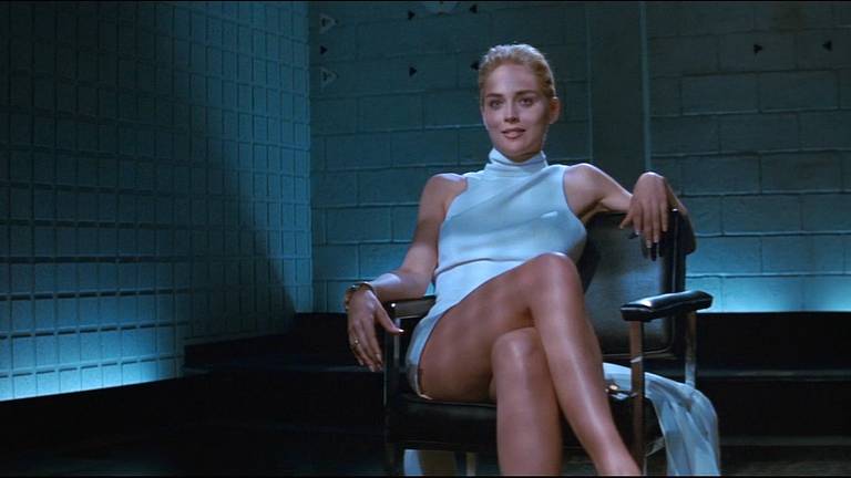 Sharon Stone em cena do filme Instinto Fatal, de 1992