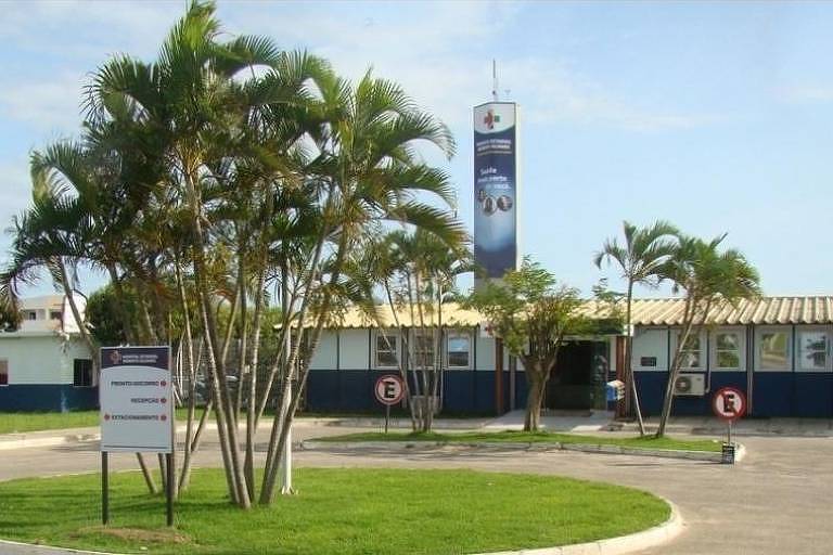 Entrada do Hospital Estadual Roberto Silvares, em São Mateus, onde menina grávida foi atendida