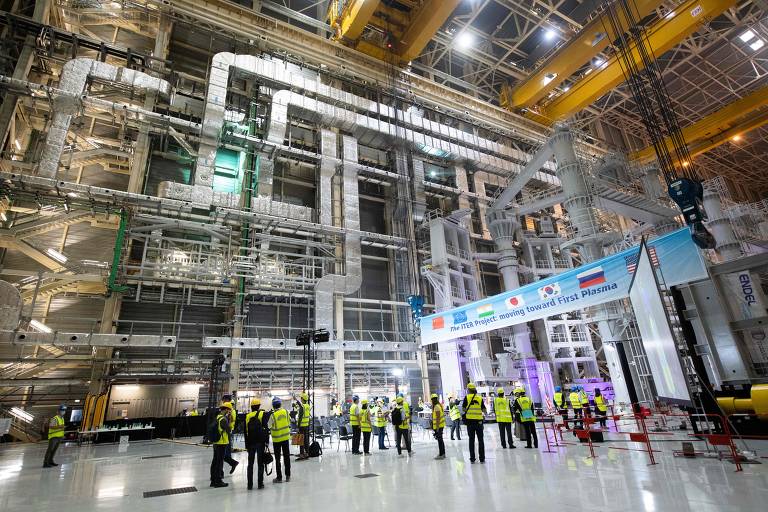 Construção do Iter (Reator Internacional Termonuclear Experimental, na sigla em inglês), o maior reator de fusão nuclear do mundo no no sul da França