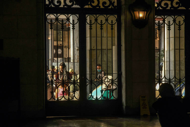 Janela da faculdade.