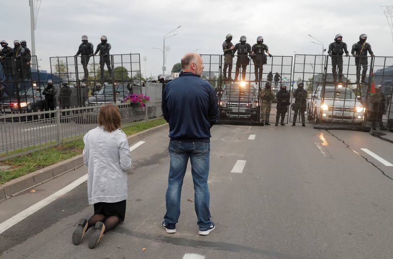 Não quero deixar o país, só me livrar do terror', diz artista que criou  marca da oposição na Belarus - 29/08/2020 - Mundo - Folha