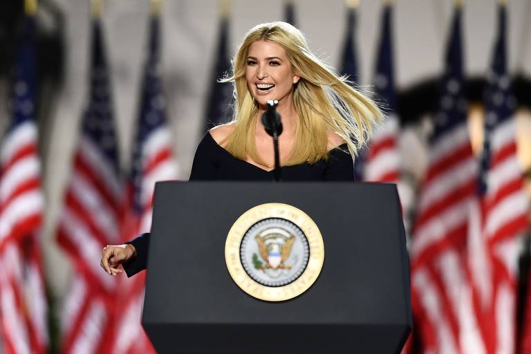 Ivanka Trump, filha e conselheira do presidente dos EUA, Donald Trump, discursa durante o último dia da convenção republicana