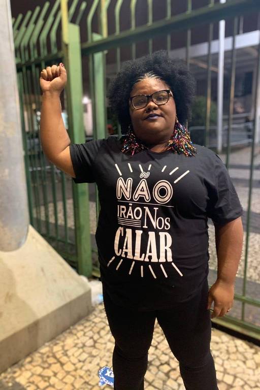 Keit Lima (Keitchele Lima), que mora na Brasilândia (zona norte de São Paulo), é integrante da Educafro, militante do movimento negro e filiada ao partido PSOL.