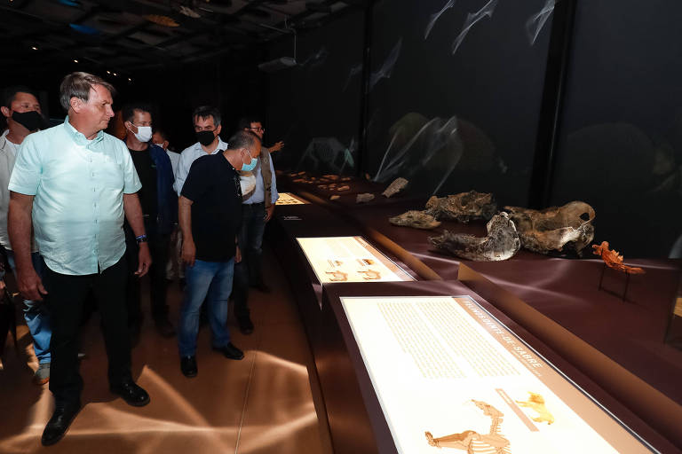 Presidente da República, Jair Bolsonaro durante visita ao Museu da Natureza, em Coronel José Dias (PI)