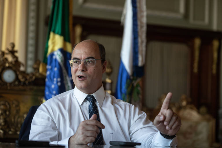 "O Rio não é para amador nem para profissional. Deve ser para um sujeito sobrenatural. O Rio tem que ser governado por alguém sobrenatural que possa antecipar de uma forma sobrenatural o que está acontecendo, declarou o governador Wilson Witzel em entrevista à Folha