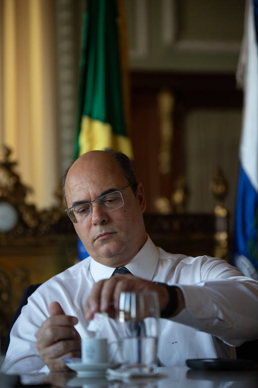 "O Rio não é para amador nem para profissional. Deve ser para um sujeito sobrenatural. O Rio tem que ser governado por alguém sobrenatural que possa antecipar de uma forma sobrenatural o que está acontecendo, declarou o governador Wilson Witzel em entrevista à Folha