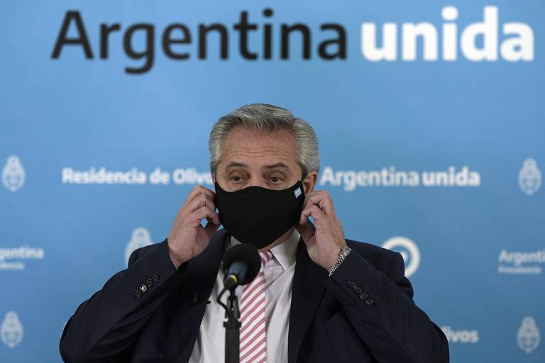 Agência eleva nota da Argentina após país reestruturar dívida