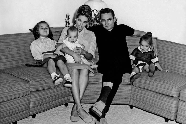 Cena do documentário "My Darling Vivian" (2020), de Matt Riddlehoover