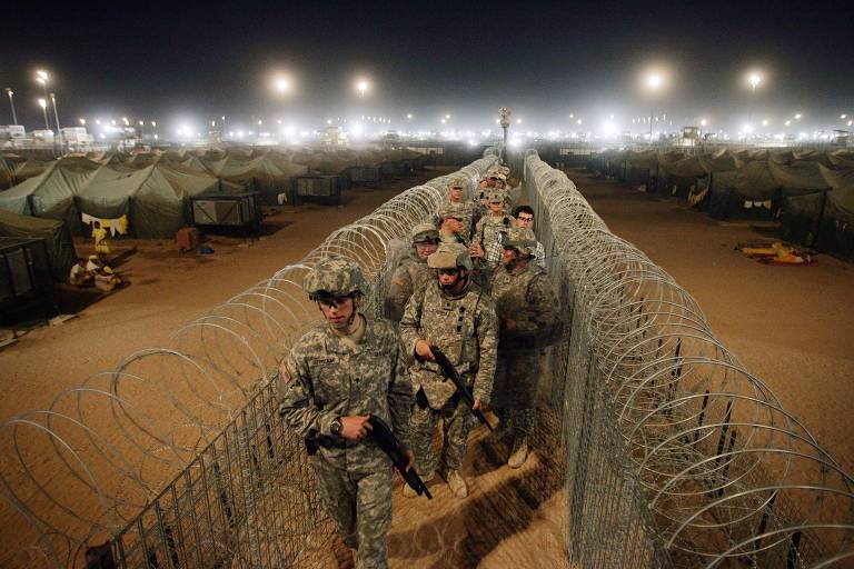 A dois meses das eleições, EUA anunciam redução de tropas americanas no Iraque