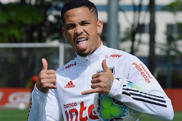O atacante Luciano marcou mais uma vez e ajudou o São Paulo a empatar com o Red Bull Bragantino