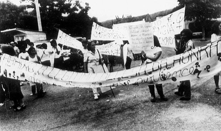 Grupos feministas pressionam por um novo julgamento de Doca Street, que acusado de assassinar Ângela Diniz. Ele saiu livre do tribunal e virou uma espécie de herói nacional. Foto de 5 de novembro de 1981