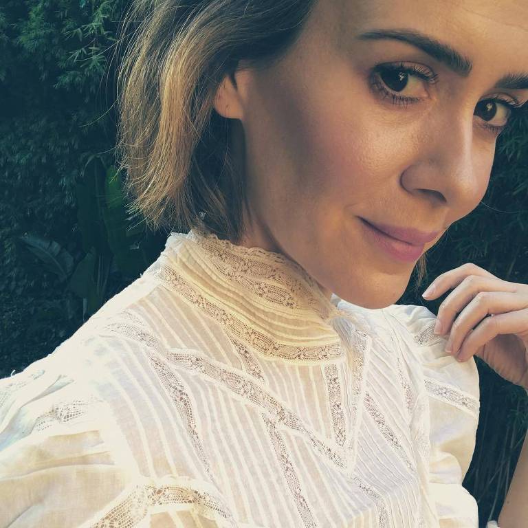 Sarah Paulson conta que emprestava dinheiro a Pedro Pascal: Para