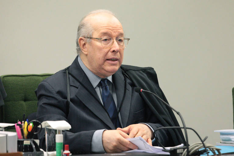 Em sua última sessão, Celso refuta 'privilégios' e defende depoimento presencial de Bolsonaro