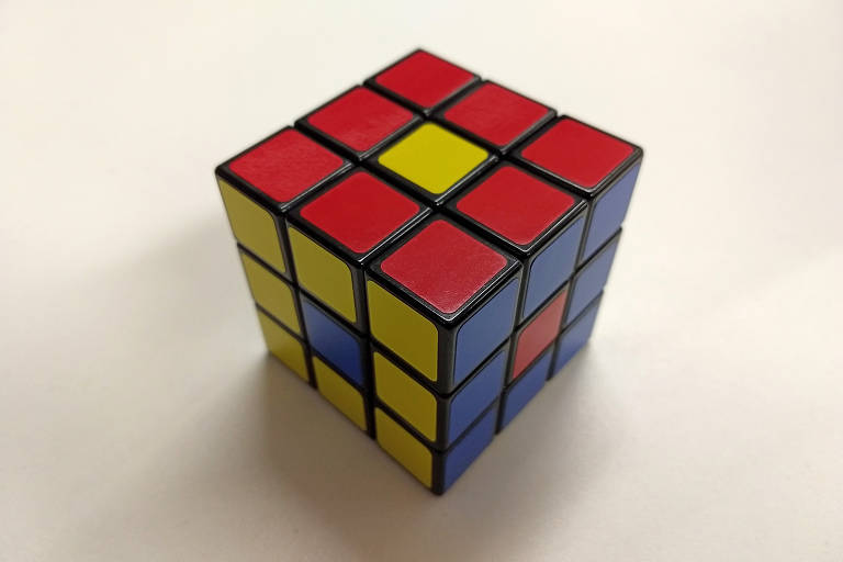 TODOS MEUS CUBOS MÁGICOS E PUZZLES DA MINHA COLEÇÃO 