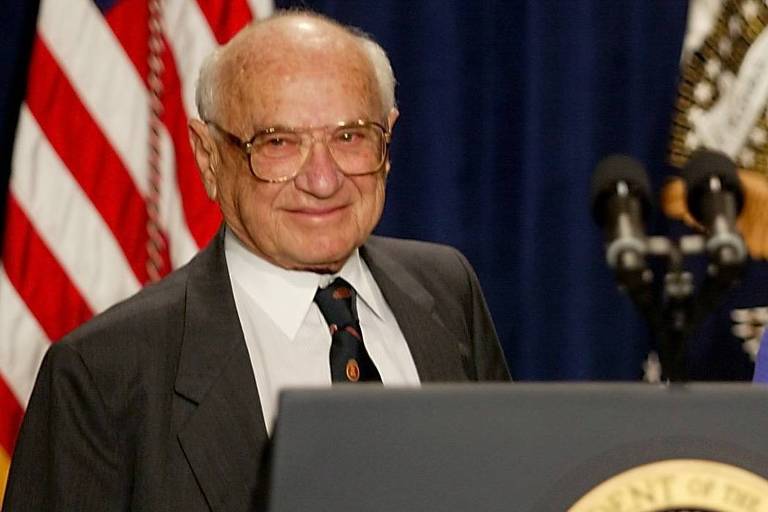 Milton Friedman, economista e ganhador do prêmio Nobel de 1976