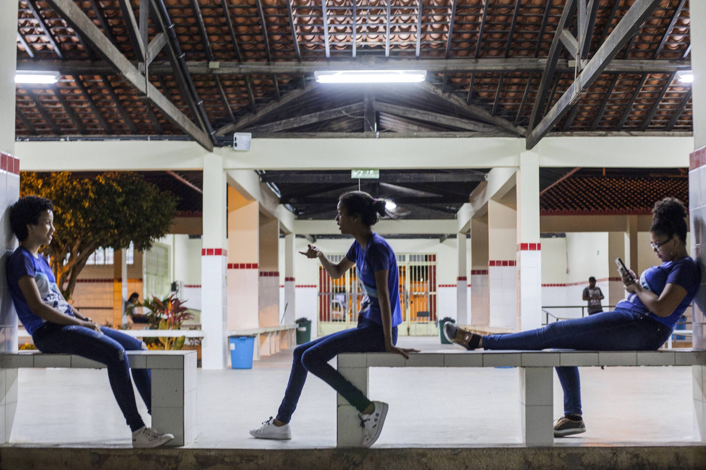 Documentário faz retrato afetivo de escola pública na preparação para o Enem