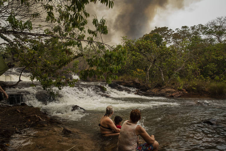 Turismo tenta sobreviver à queimadas no Pantanal