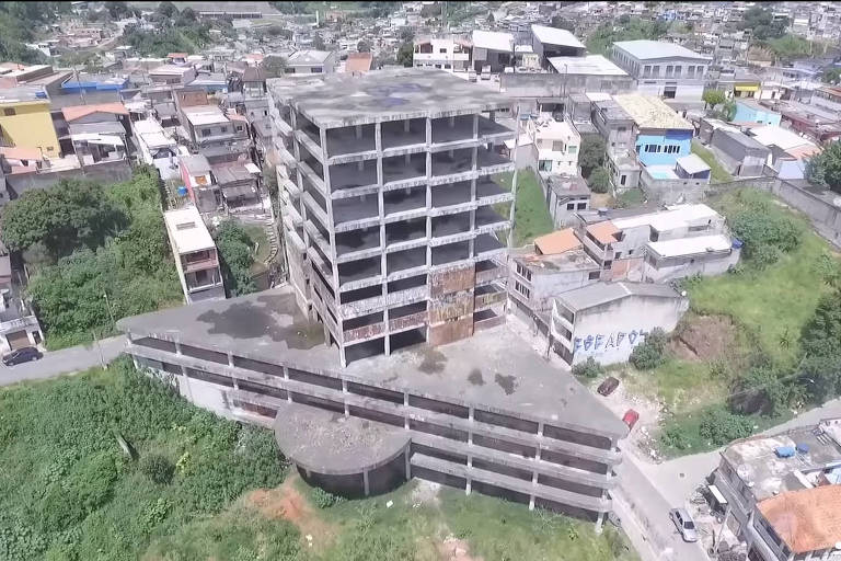 Esqueleto do Paço Municipal de Francisco Morato