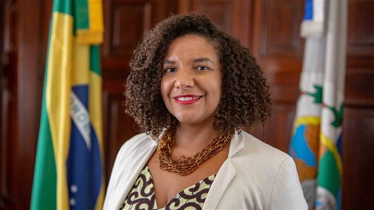 Sob efeito de Marielle, candidatas negras exaltam diferenças em eleição no Rio; Benedita da Silva (PT), Renata Souza (PSOL, foto) e Suêd Haidar (PMB) concorrem à prefeitura da cidade
