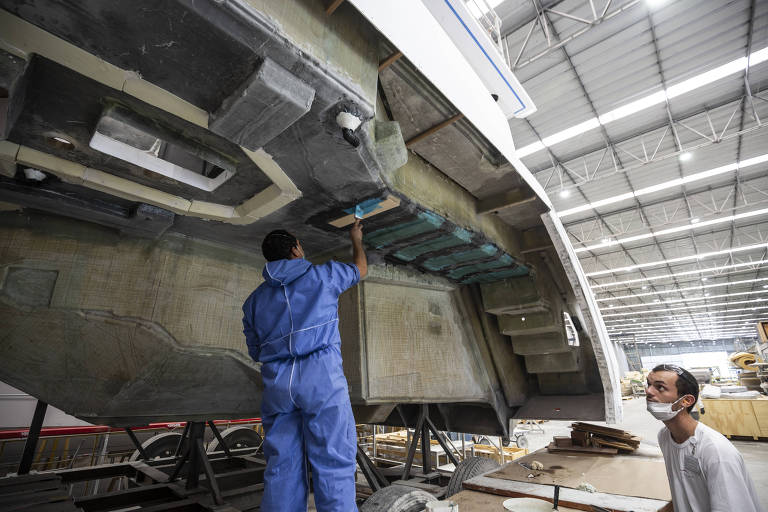 Estaleiro de iates de luxo em Itajaí (SC)