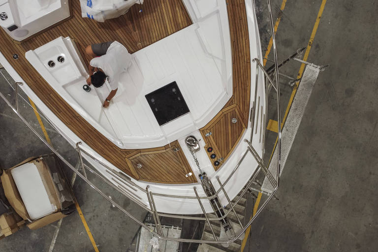 Estaleiro de iates de luxo em Itajaí (SC)