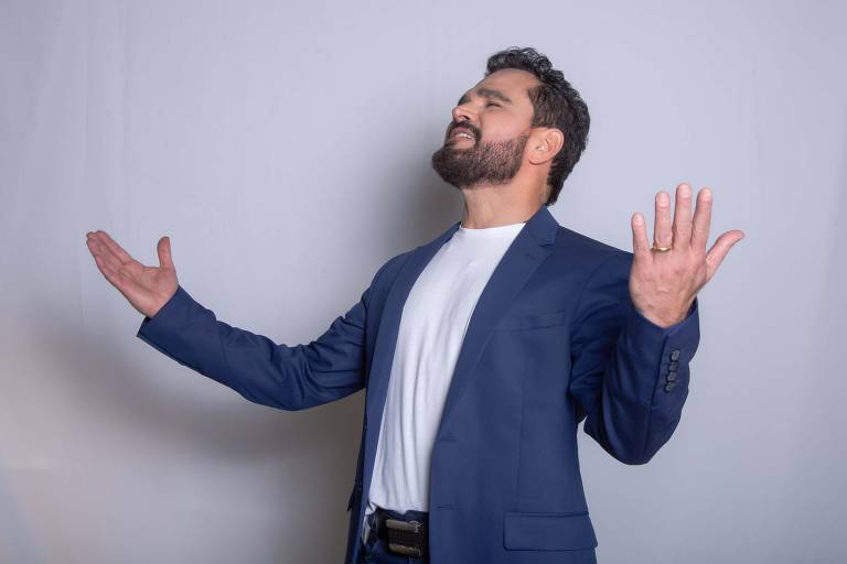 Luciano Camargo celebra álbum gospel: 'Minha prioridade hoje é cantar pra  Jesus', Pop & Arte