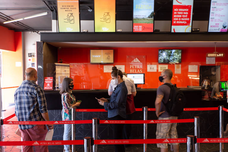 Cinemas voltam a funcionar em São Paulo