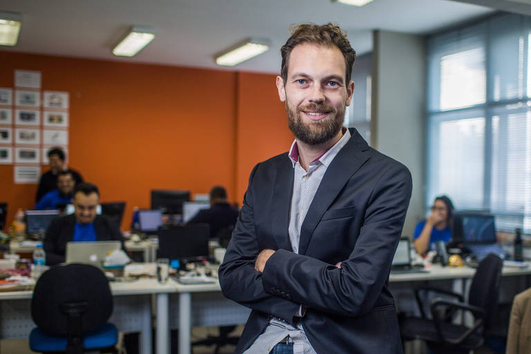 Andy Bookas, cofundador da startup Telavita, que oferece atendimento psicológico online
