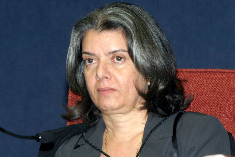 A sabatina da ministra Cármen Lúcia foi a mais breve dos últimos vinte anos: 2 horas e 11 minutos