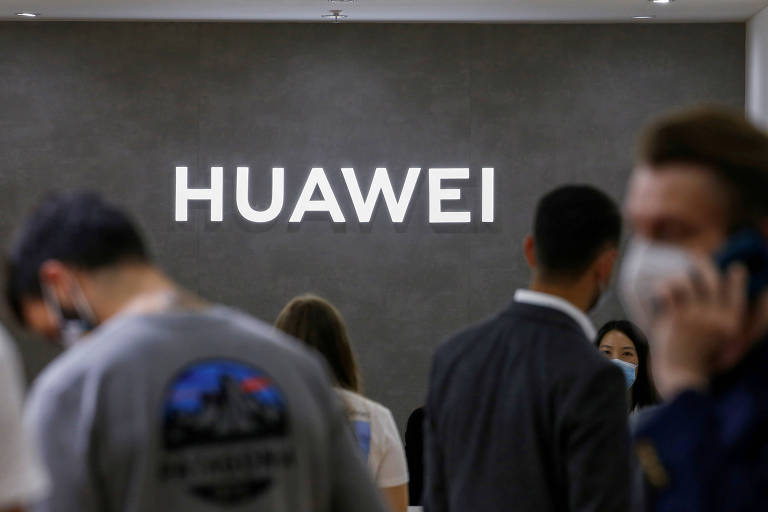 Suécia proíbe Huawei em leilão de frequências para 5G