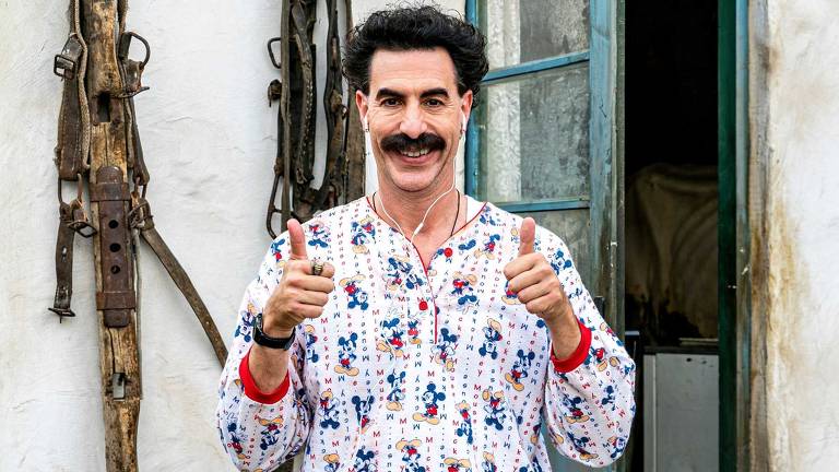 Astro de 'Borat' ataca Donald Trump no Globo de Ouro: 'Está contestando o resultado'
