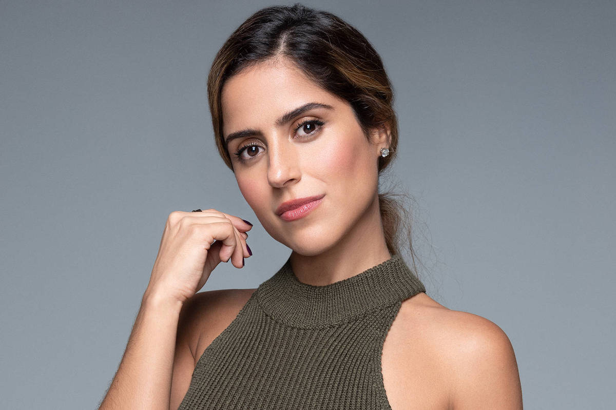 Globo contrata filha de Zezé di Camargo para ser vilã de 'mininovela' com Gustavo Mioto