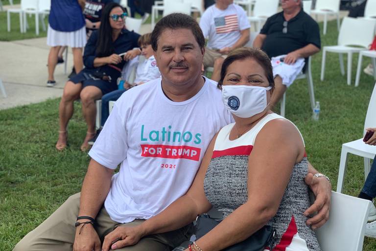 Latinos evangélicos aumentam base de Trump na Flórida