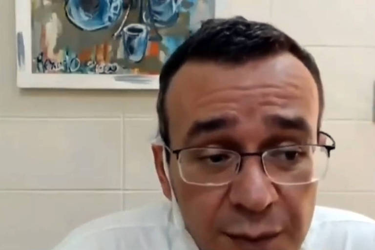 O médico Cleudson Garcia Montali, em vídeo de novembro deste ano