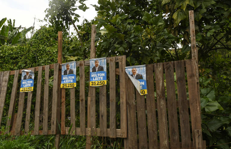 Cartazes do vereador são onipresentes em bairros da zona sul de São Paulo