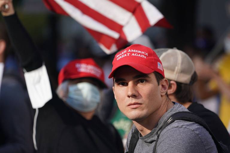 Partidário de Trump em ato em favor do republicano na Filadélfia