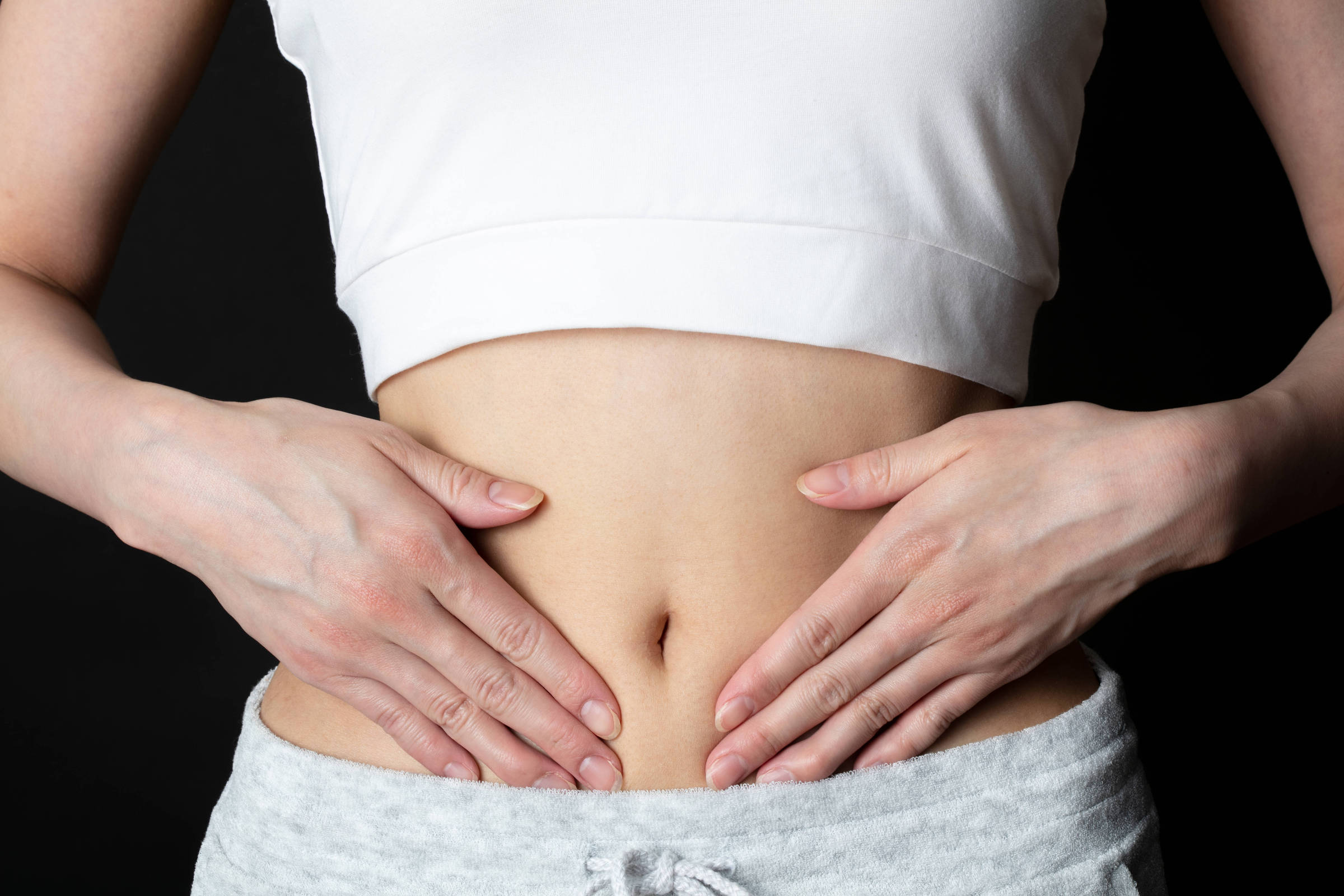 Entenda o papel da alimentação no tratamento da endometriose