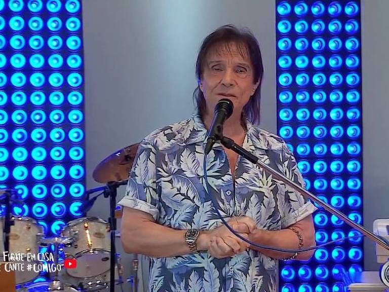 O cantor Rroberto Carlos durante a live que fez, no fim de semana, para celebrar seu aniversário de 79 anos