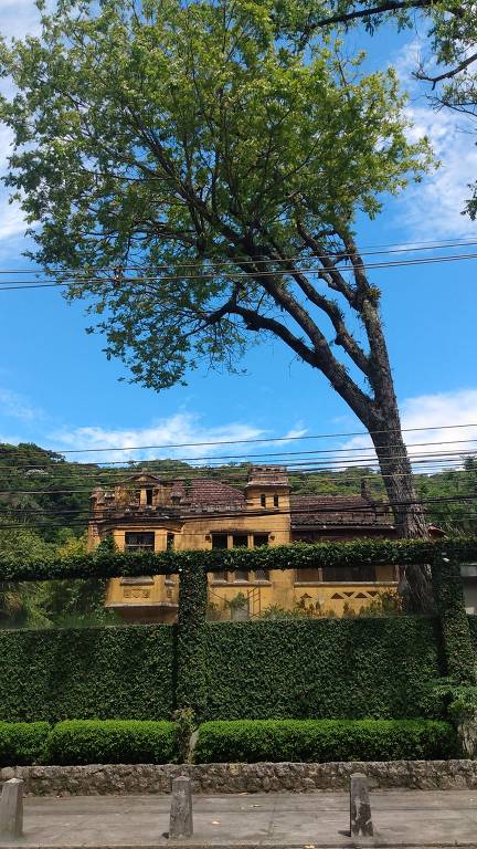 Cachoeira da Baronesa é atração turística no Rio de Janeiro