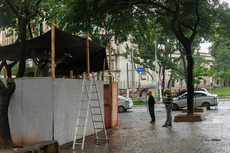 A estátua que celebra o legado arquitetônico de Joaquim Pinto de Oliveira (1721-1811), mais conhecido como Tebas, será inaugurada na praça Clóvis Bevilácqua, na Sé (centro de SP)