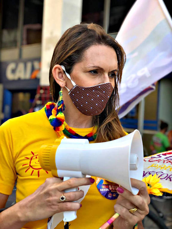 Trans, Linda Brasil (PSOL) foi a candidata a vereadora mais votada de Aracaju (SE). Eleitas trans quase quadruplicam pelo país