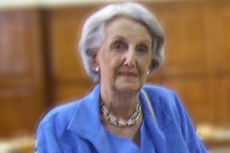 Dora Muylaert Antunes (1923-2020)