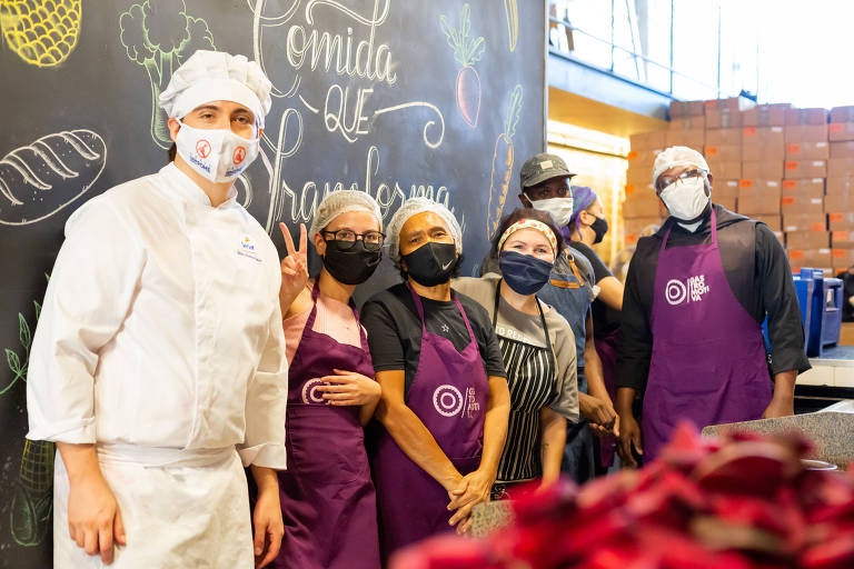 ONG Gastromotiva forma cozinheiros e criou cozinhas solidárias durante a pandemia