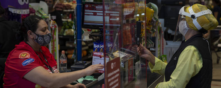 Supermercados superam expectativa em geração de postos de trabalho