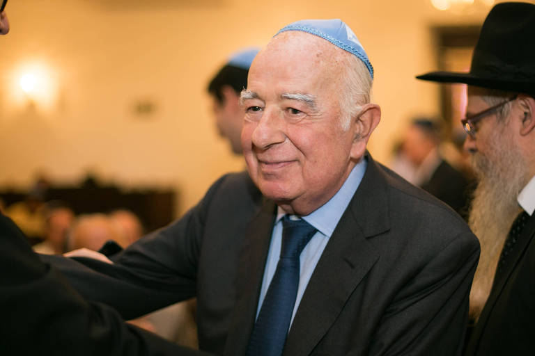 O banqueiro Joseph Safra durante a inauguração do primeiro Memorial da Imigração Judaica, em 2016 