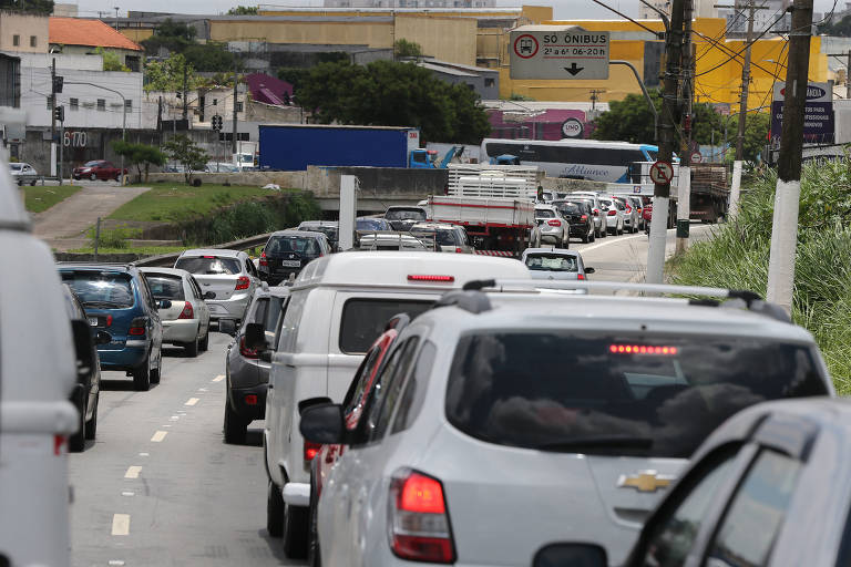 Avenida Aricanduva é líder do ranking de roubo de veículos em SP