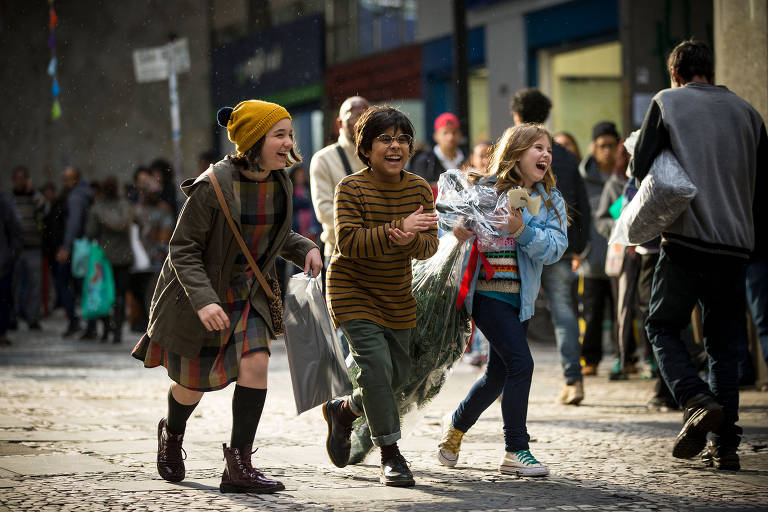 Veja cenas de 'Dez Horas para o Natal', um dos primeiros filmes de Natal  brasileiros - 19/12/2020 - Ilustrada - Fotografia - Folha de S.Paulo