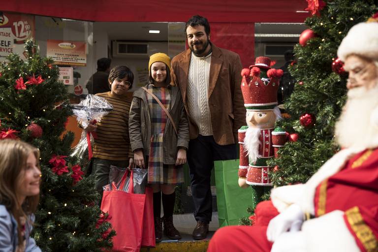 Veja cenas de 'Dez Horas para o Natal', um dos primeiros filmes de Natal  brasileiros - 19/12/2020 - Ilustrada - Fotografia - Folha de S.Paulo